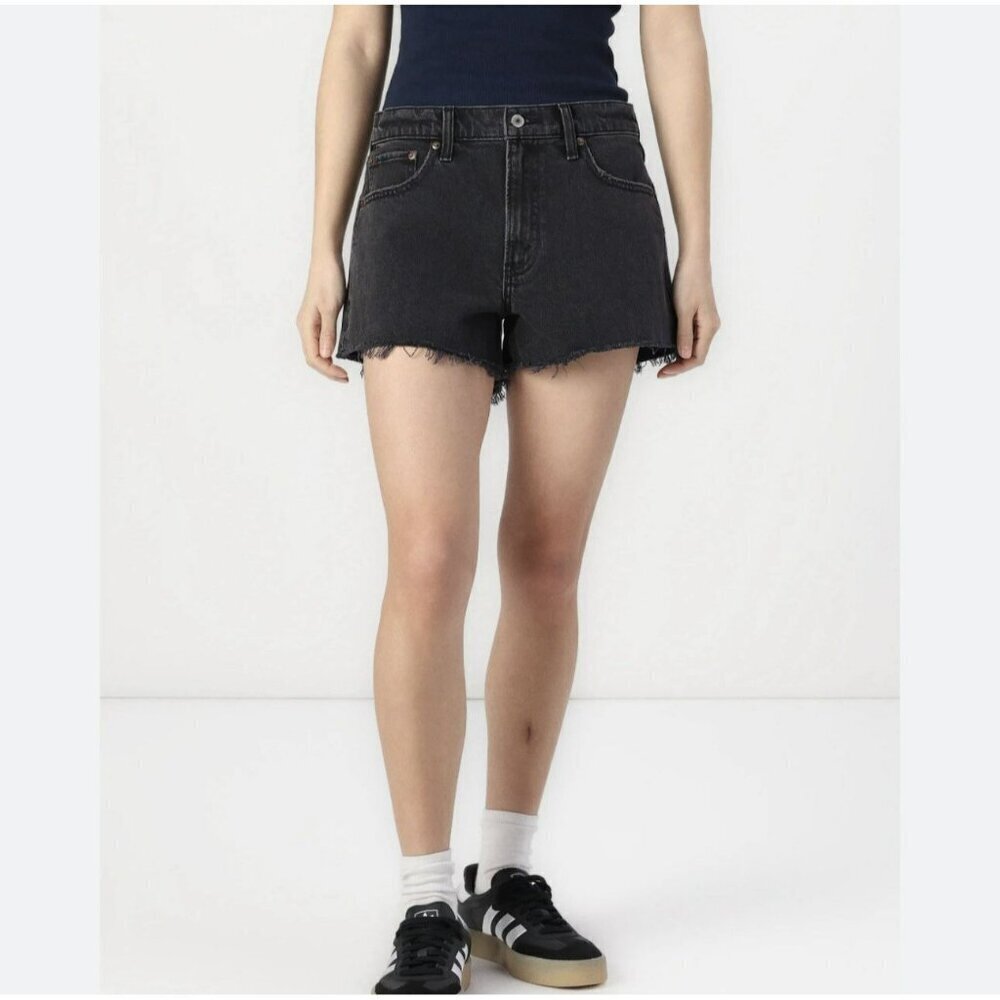 abercrombie and fitch the cutoff short high rise Black Size 28 EUC